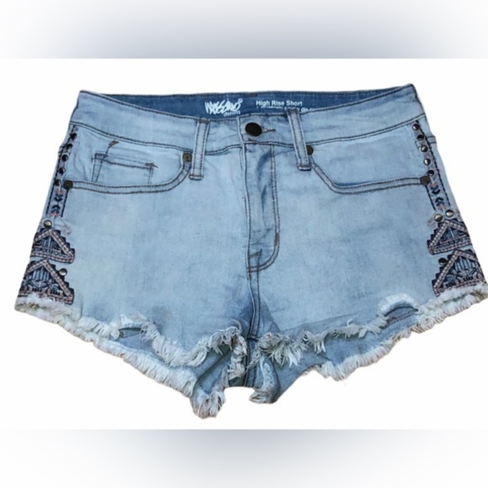Massimo hi rise Super stretch denim shorts size 12